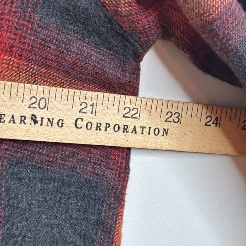 Old Navy The Boyfriend Flannel Shirt S Swiftie Evermore Grunge Fall Cozy Classic - Picture 6 of 8